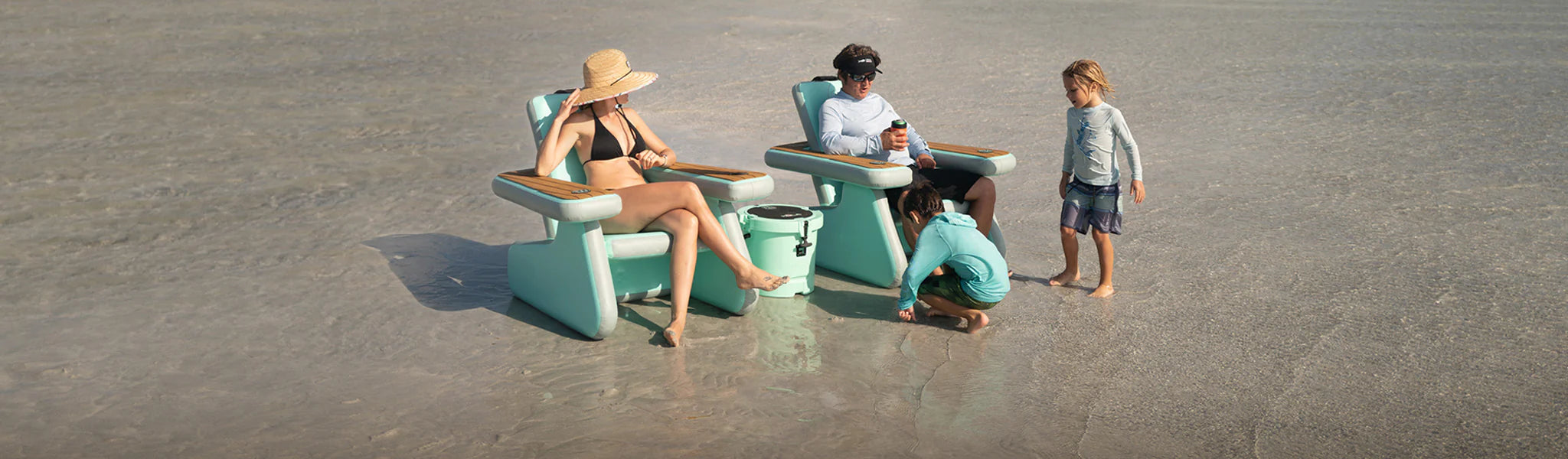 Aero Lounge Suite